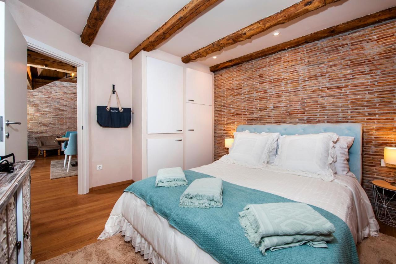 Apartments Casa De Amicis Rovinj Exterior photo